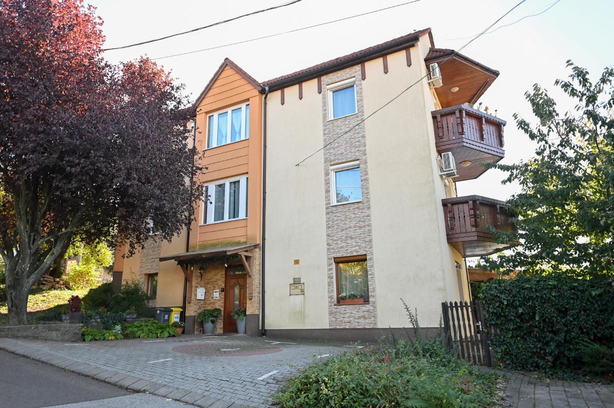 Bellavista 2 Apartman Eger Zewnętrze zdjęcie