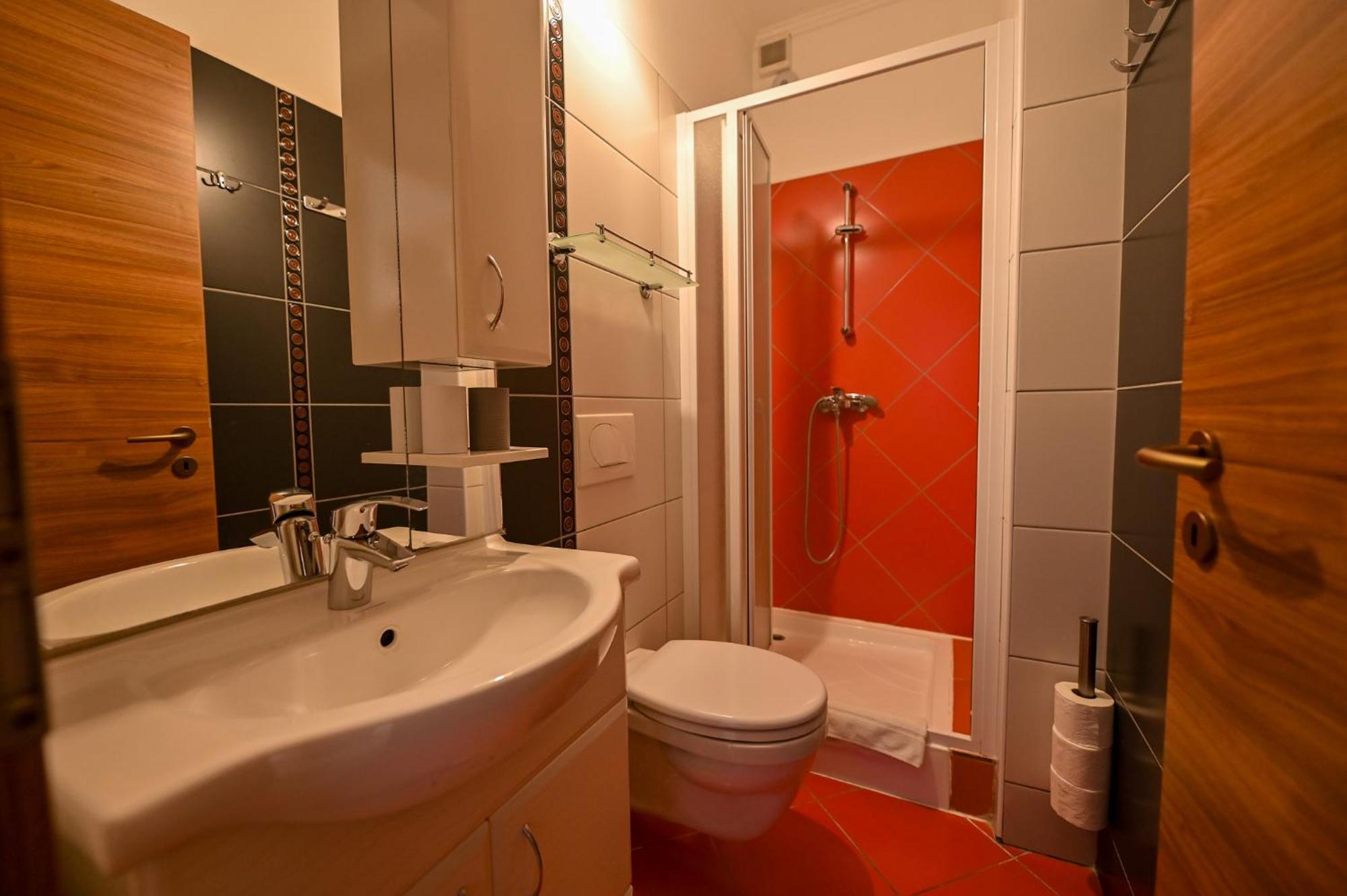 Bellavista 2 Apartman Eger Zewnętrze zdjęcie