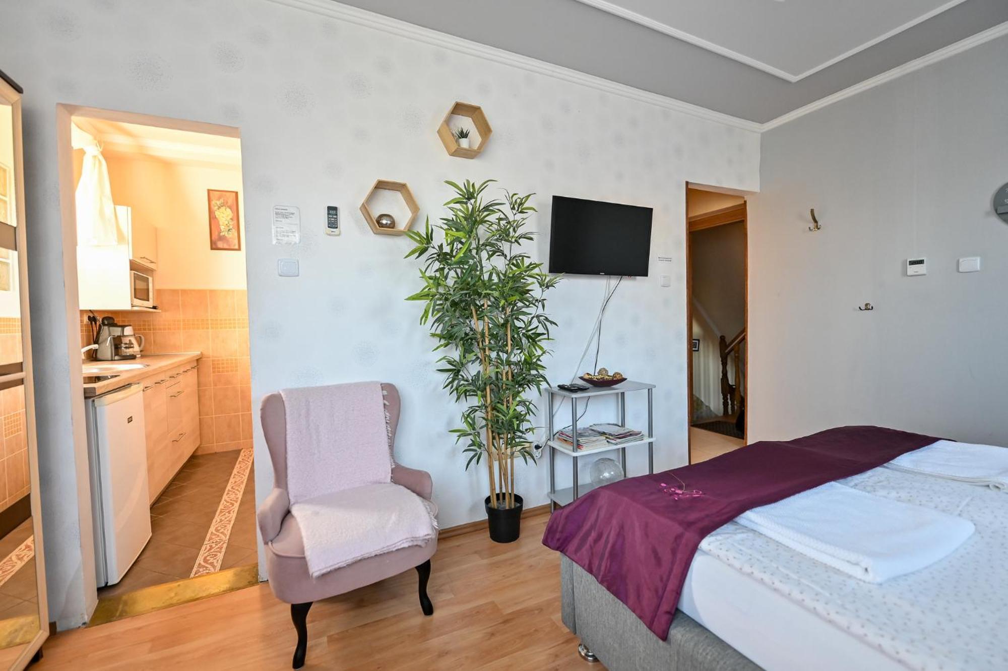 Bellavista 2 Apartman Eger Zewnętrze zdjęcie